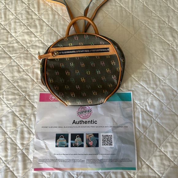 Backpack - Picture 11 of 14